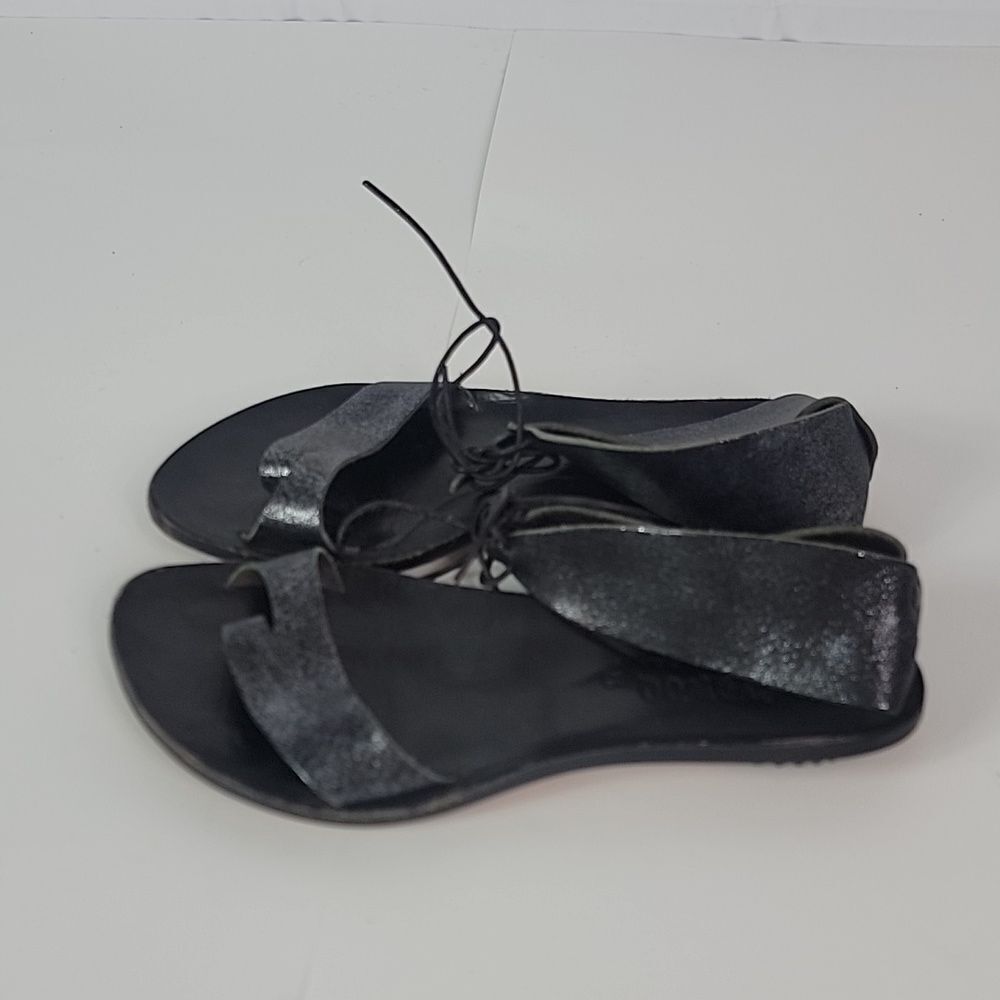 Cydwoq Copy Black Metallic Leather Women's Sandals - Picture 10 of 13